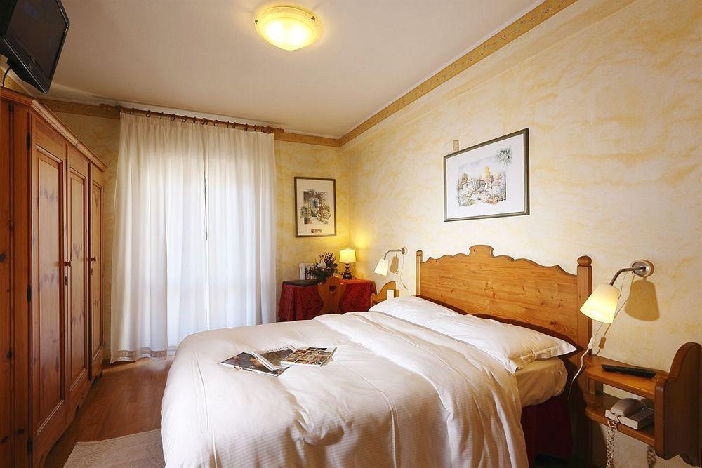 Meuble Villa Neve Cortina d'Ampezzo Exterior photo